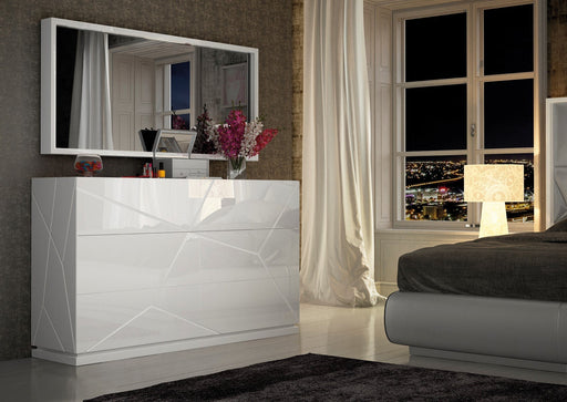 Kiu Dressers / Mirrors Set - DMV Furniture