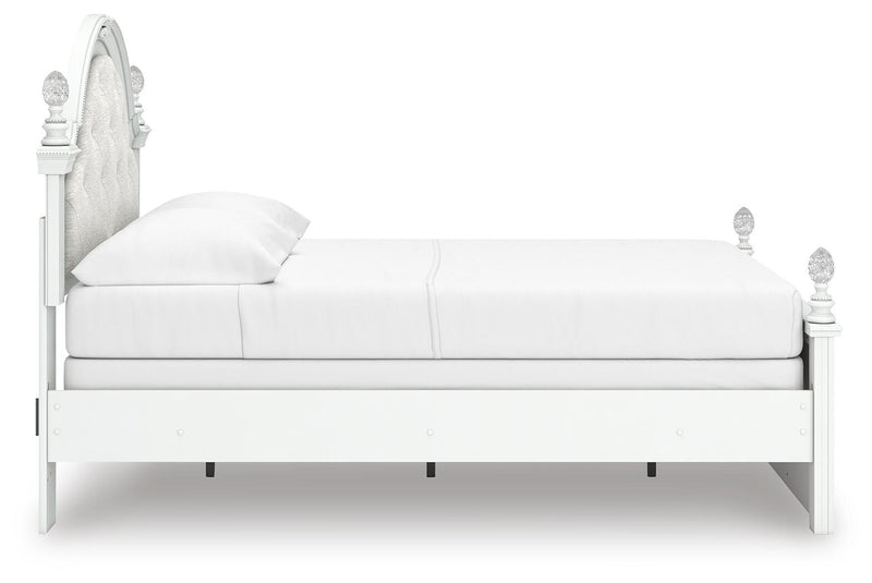 Kozlani Full Upholstered Panel Bed, Dresser and Chest in White - PKG023804