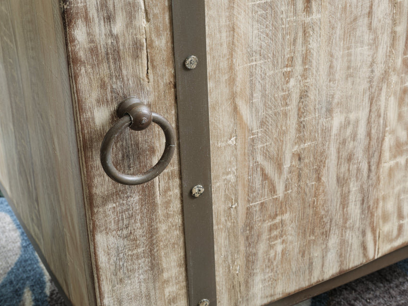Laddford Accent Cabinet - DMV FurnitureCabinet