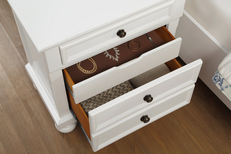 Laurelin White Sleigh Storage Platform Bedroom Set - DMV FurnitureBedroom Set