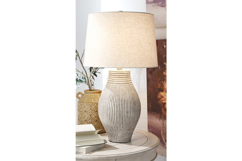 Layal Black Table Lamp - L235634 - DMV Furniture