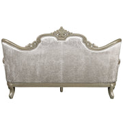 Libertee Sofa w/5 Pillows - LV03820
