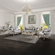 Libertee Sofa w/5 Pillows - LV03820