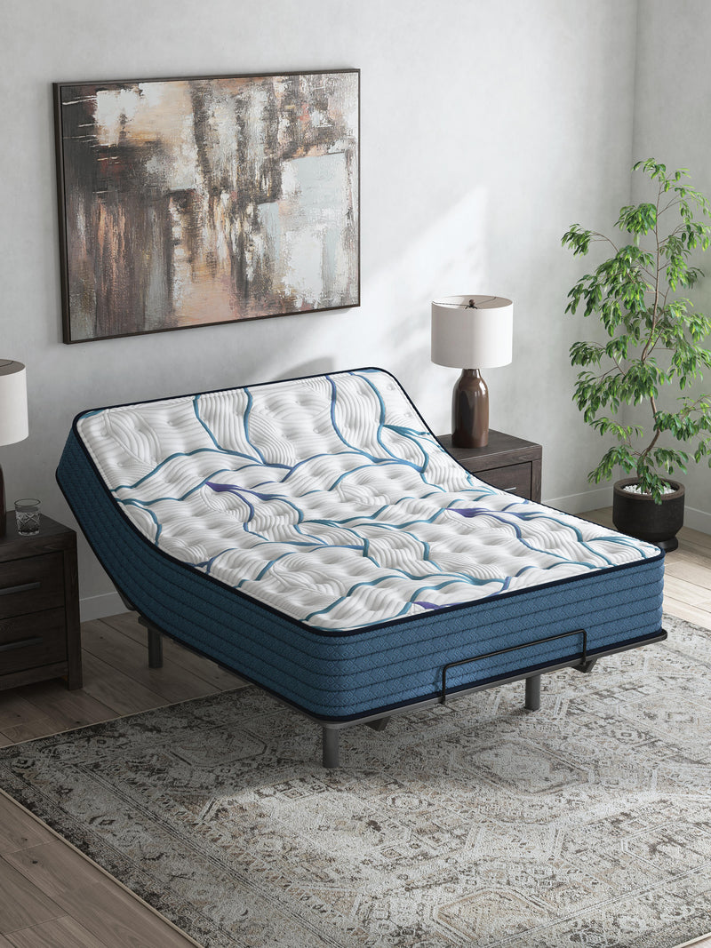 Limited Edition Firm 3.0 White Twin XL Mattress - M45071