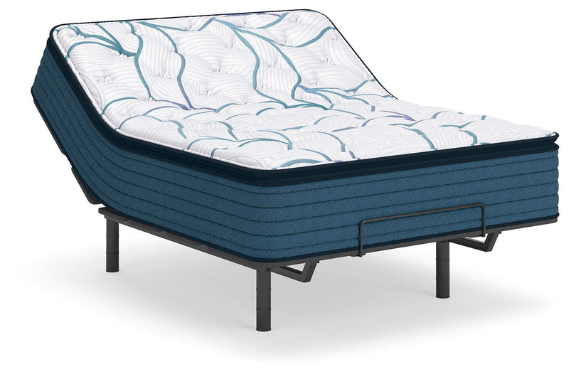 Limited Edition Plush PT 3.0 White Twin Mattress - M45211