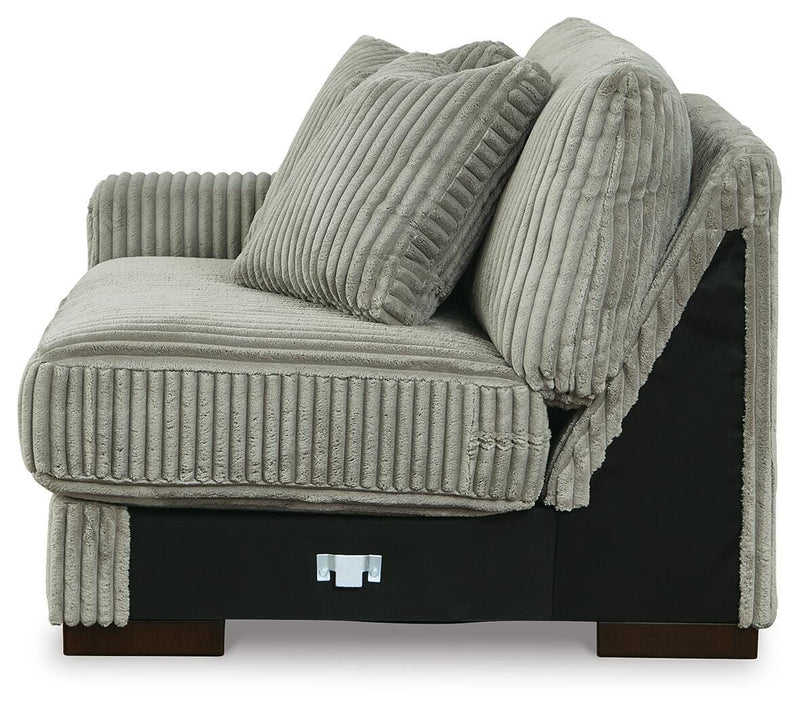 Lindyn Fog 4-Piece Sectional and Ottoman - 21105U7