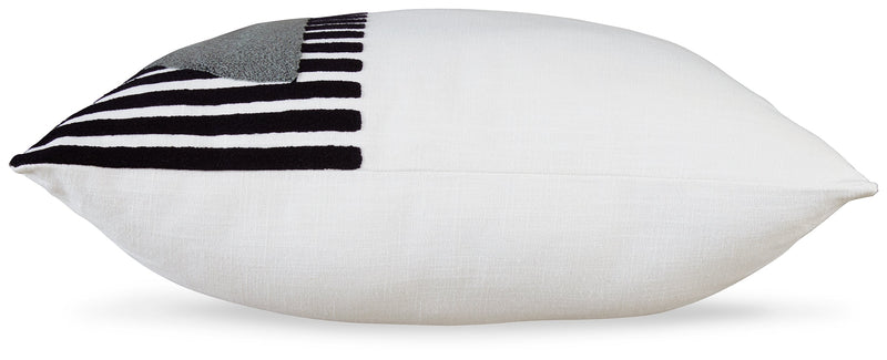 Longsum Pillow (Set of 4) - DMV FurniturePillow