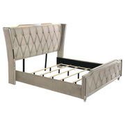 Lorient 4-piece Eastern King Bedroom Set Ivory and Camel - 222661KE-S4B