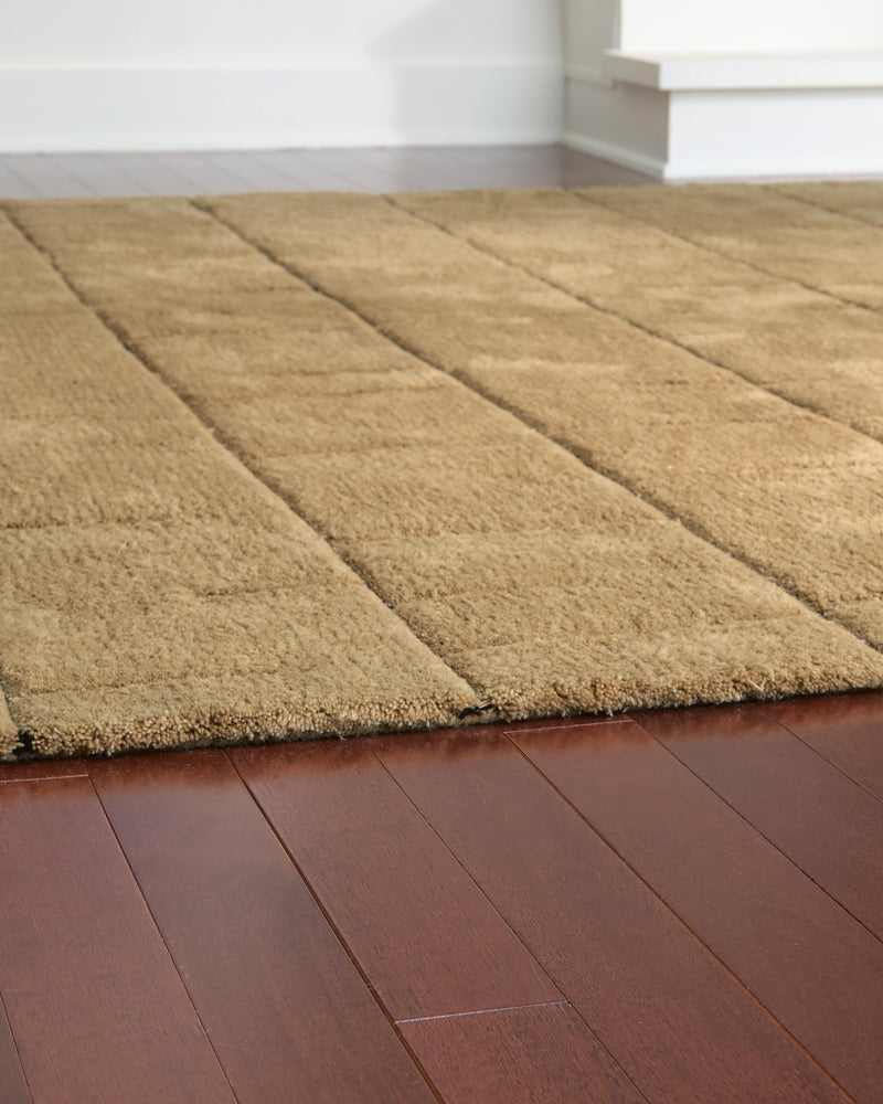 Luzmont Golden Brown Large Rug - R408371