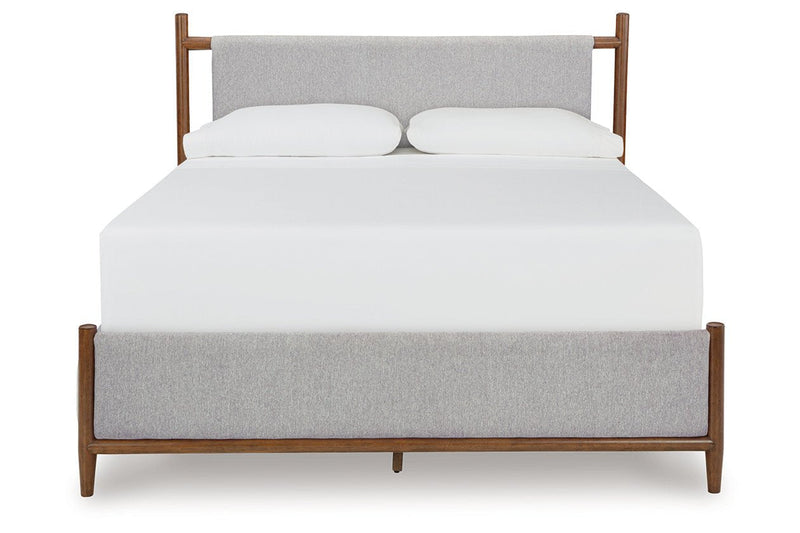 Lyncott Brown Queen Upholstered Panel Bed - DMV FurnitureQueen Bed