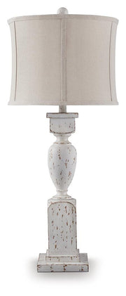 Madsbrook Antique White Table Lamp - L235924