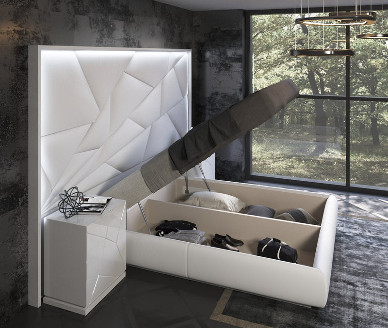 Majesty Bedroom W/Light And Kiu Cases Set - DMV FurnitureBedroom Set