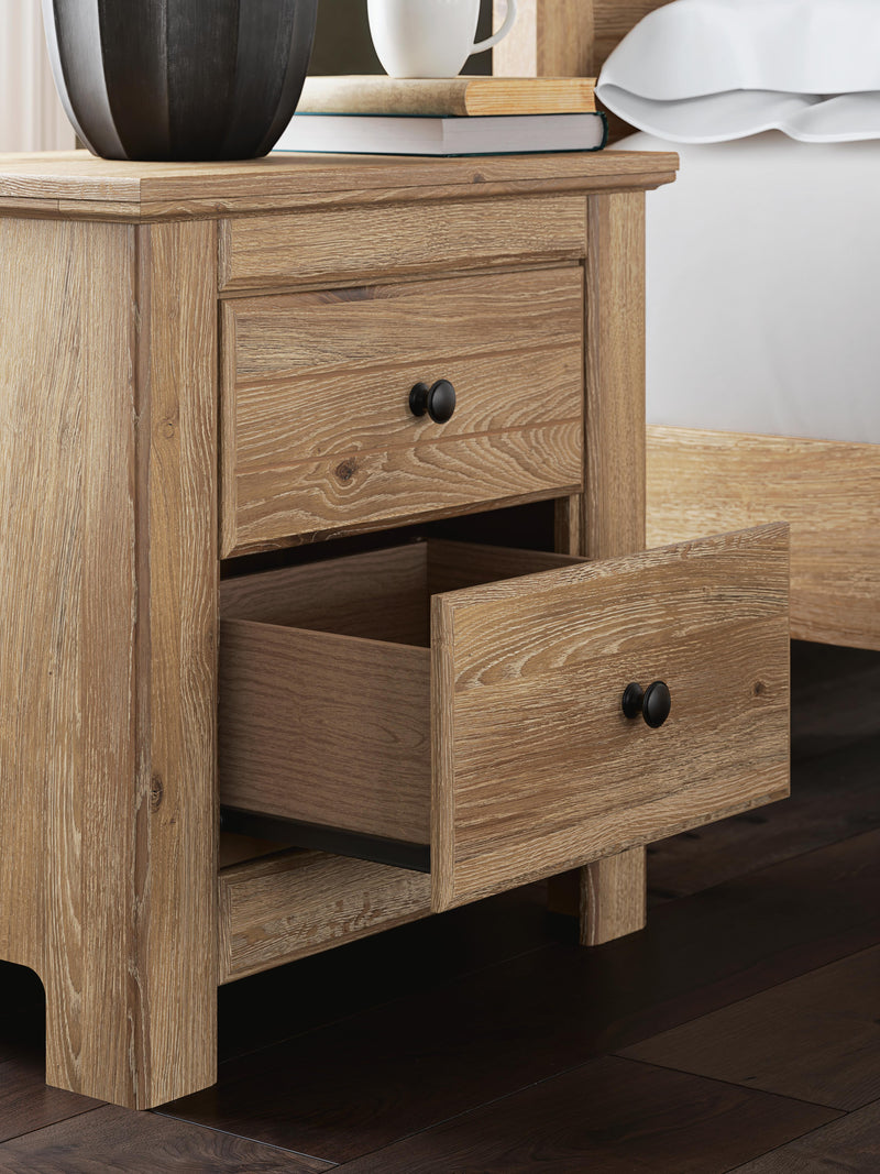 Makidern Tan Nightstand - PCB1170-92