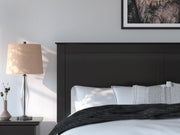 Maribel King Panel Bed, Dresser, Mirror and Chest in Black - PKG021551