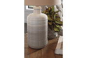 Marnina Taupe Table Lamp (Set of 2) - DMV FurnitureTable Lamp Pair