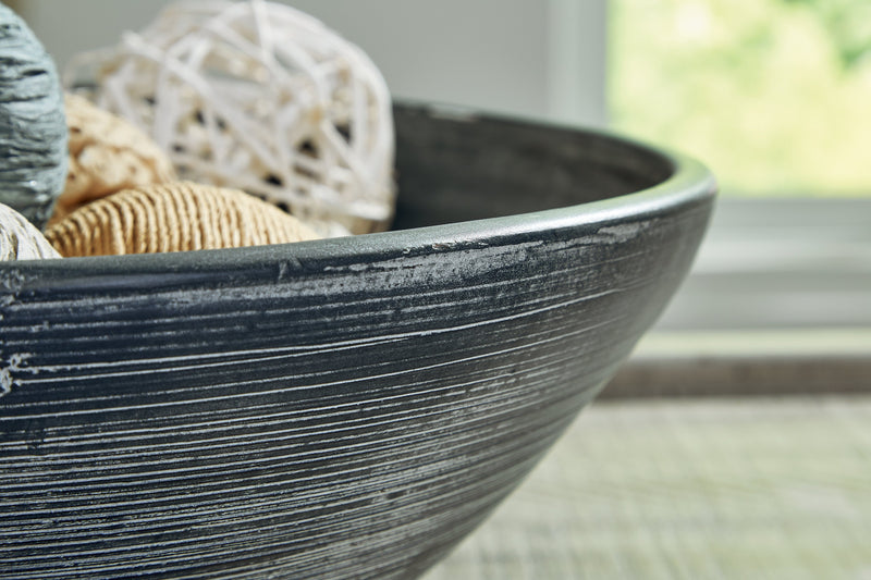 Meadie Distressed Blue Bowl - A2000630