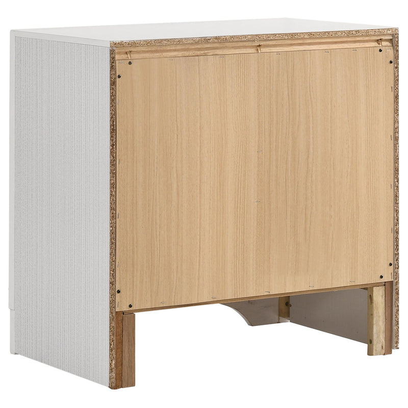 Miranda 4-piece Eastern King Bedroom Set White - 205110KE-S4