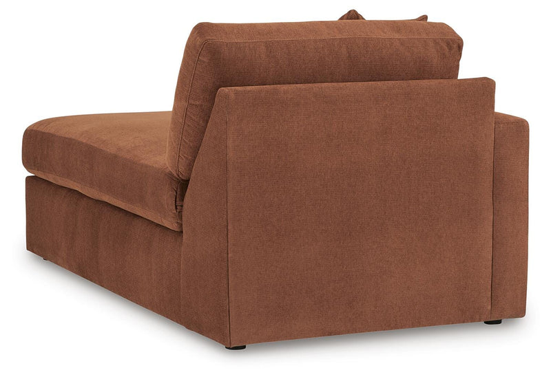 Modmax Spice 5 Piece Sectional with Audio Console - 92102S70