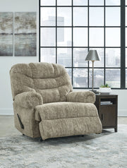Movie Man Recliner - DMV FurnitureRecliner