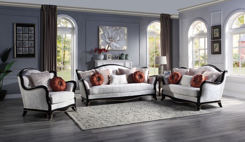 Nurmive Sofa W/7 Pillows - LV00251