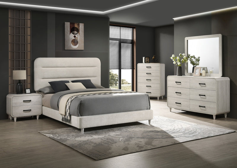 Nyomi White Queen Bed - DMV FurnitureQueen Bed