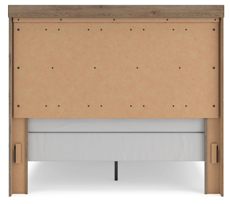 Oliandon Light Brown Queen Panel Bed - PCB2844B2