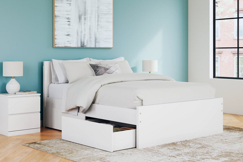 Onita White Queen Platform Bed with 2 Side Storage - DMV FurnitureQueen Bed