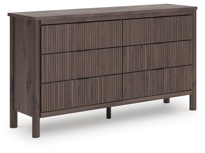 Pamytta Full Panel Bed and Dresser in Brown - PKG022709