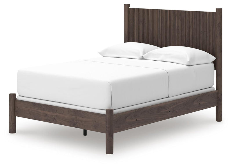 Pamytta Full Panel Bed and Dresser in Brown - PKG022709