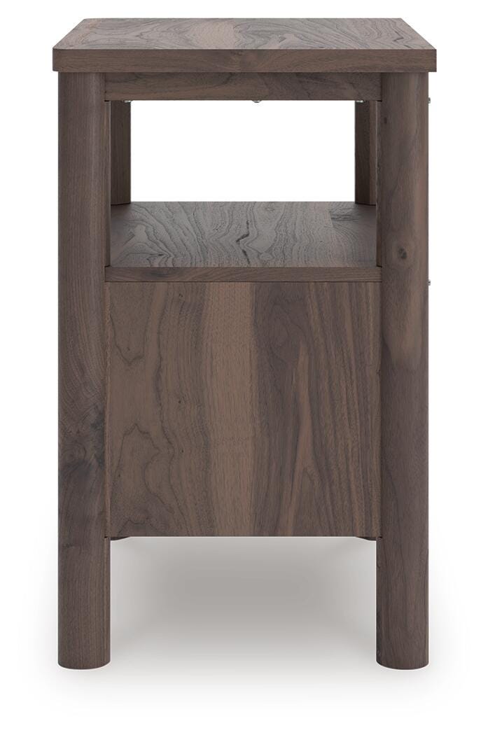 Pamytta Full Panel Platform Bed, Dresser and Nightstand in Brown - PKG022674
