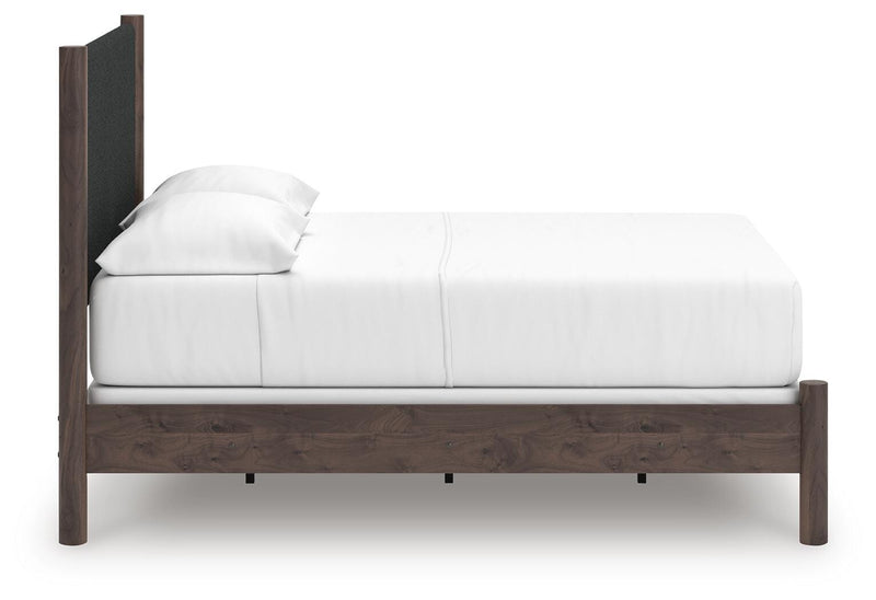 Pamytta Full Upholstered Panel Bed, Dresser, Mirror and Chest in Brown - PKG022725