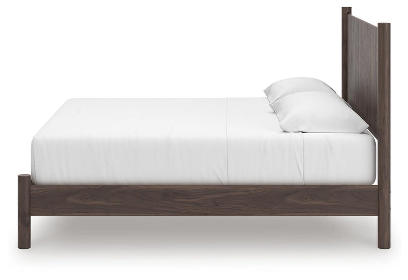 Pamytta King Panel Platform Bed, Chest and  Nightstand in Brown - PKG022780