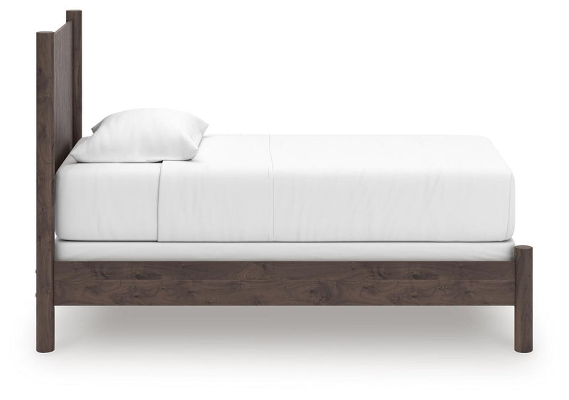 Pamytta Twin Panel Bed, Dresser and Chest in Brown - PKG022765