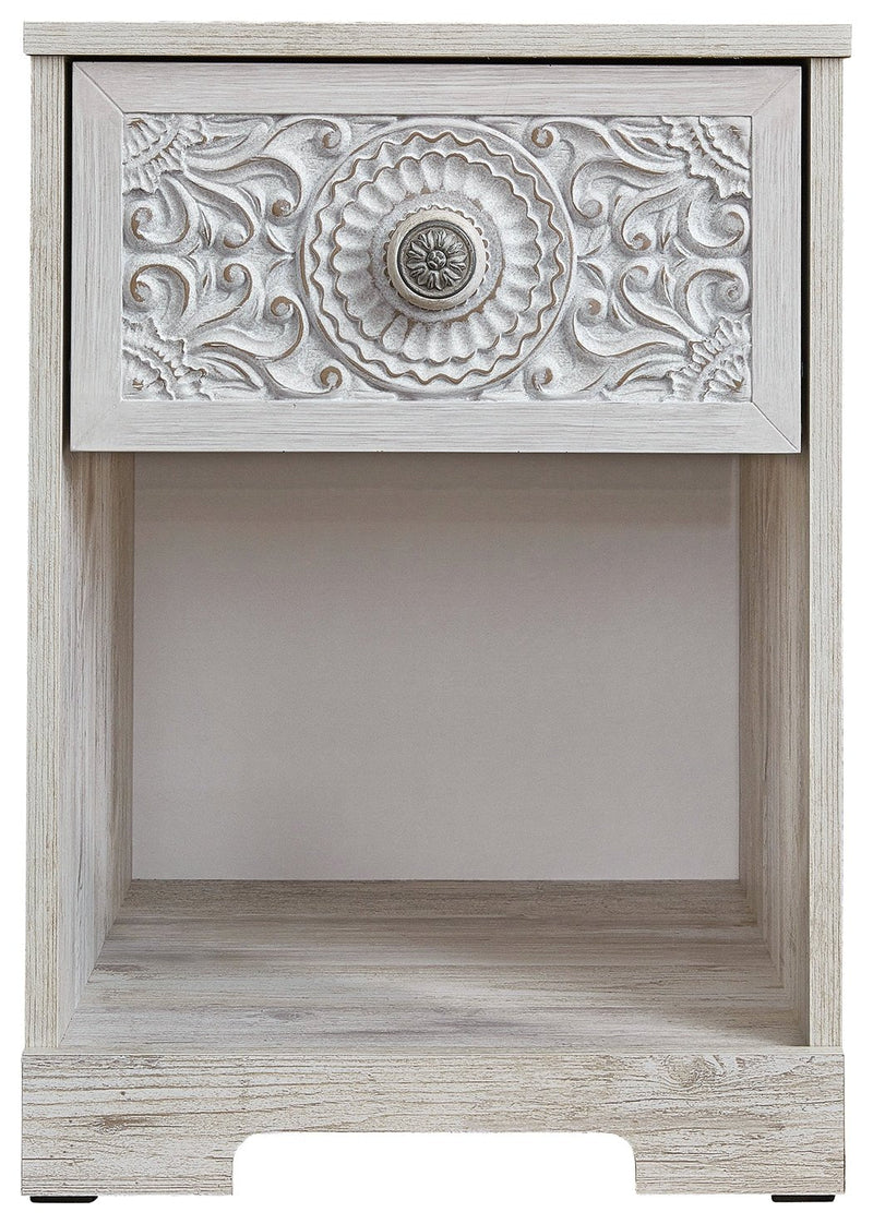 Paxberry Nightstand - DMV FurnitureNightstand
