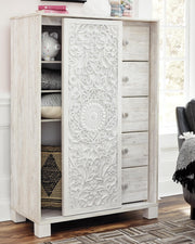 Paxberry Whitewash Queen Panel Bed and Chest - B181B21