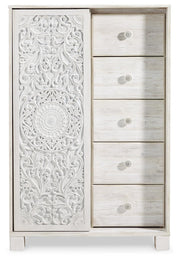 Paxberry Whitewash Queen Panel Bed, Dresser, 2 Chests and 2 Nightstands - B181B31