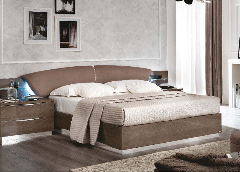 Platinum Drop Bed Silver Birch Queen - DMV FurnitureQueen Bed
