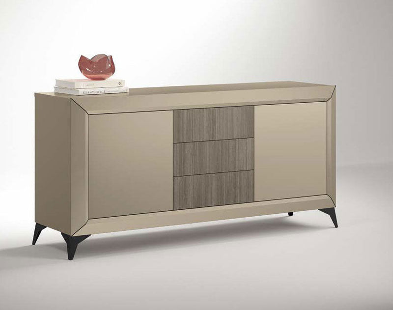 Prestige Buffet W/ Drawers - i44055