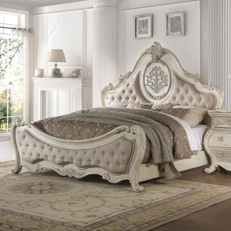 Ragenardus Queen Bed - 27010Q