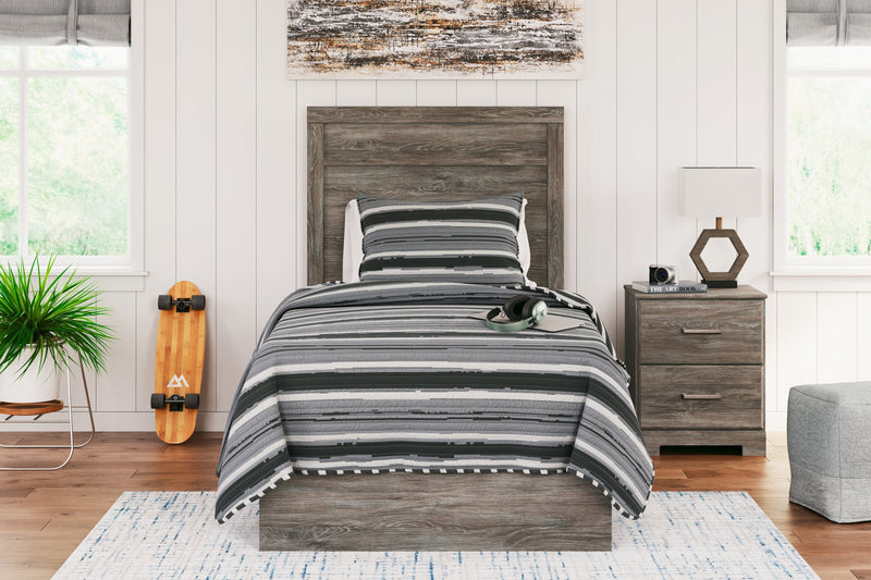 Ralinksi Full Panel Bed with 2 Nightstands in Gray from Ashley - DMV Furniture