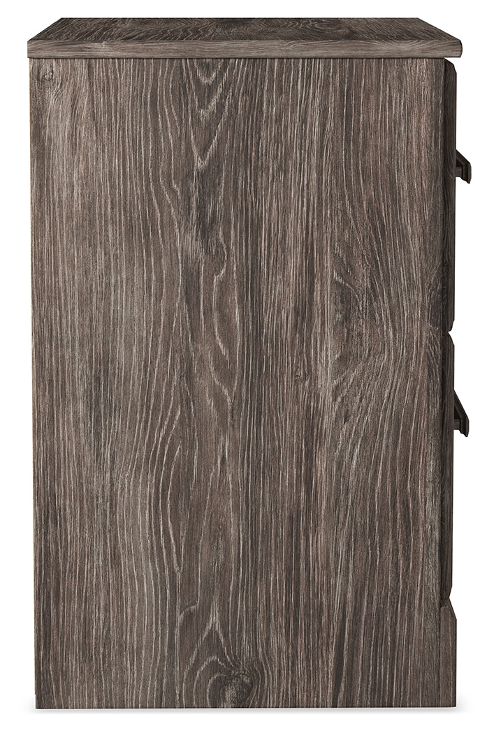 Ralinksi Queen Panel Bed with 2 Nightstands in Gray from Ashley - DMV Furniture