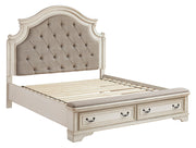Realyn Chipped White Footboard Storage Platform Bedroom Set - DMV FurnitureBedroom Set