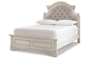 Realyn Chipped White Full Panel Bed - DMV FurnitureFull Bed
