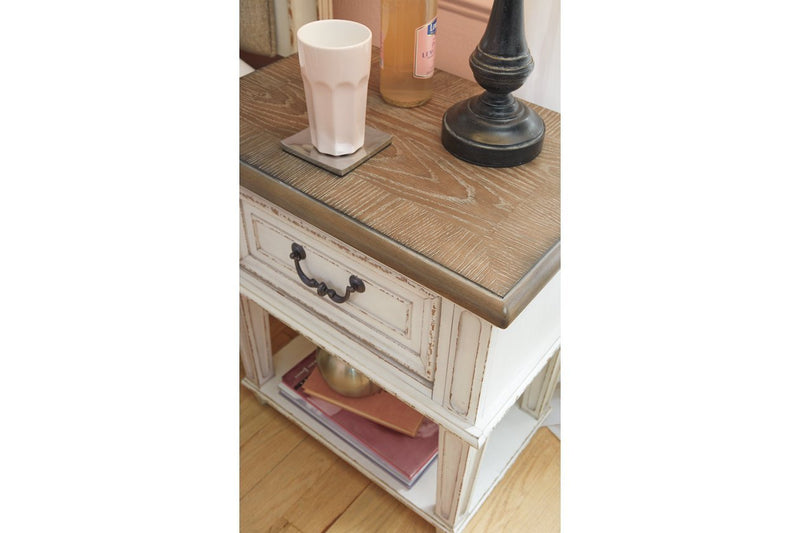 Realyn Chipped White Nightstand - DMV FurnitureNightstand