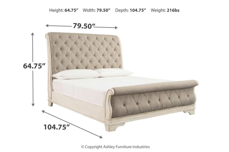 Realyn Chipped White Queen Sleigh Bed - DMV FurnitureQueen Bed