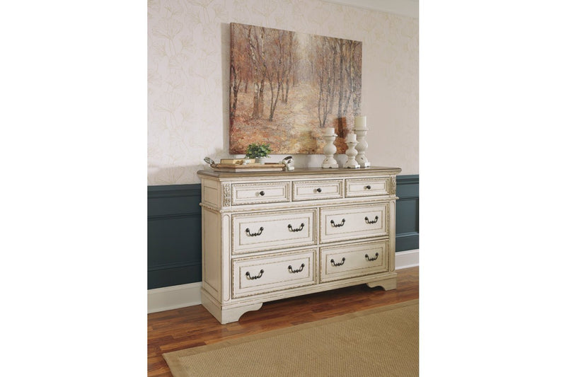 Realyn Two - tone Dresser - DMV FurnitureDresser