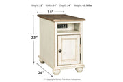 Realyn White/Brown Chairside End Table - DMV FurnitureEnd Table Chair Side