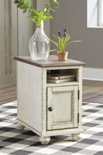 Realyn White/Brown Chairside End Table - DMV FurnitureEnd Table Chair Side