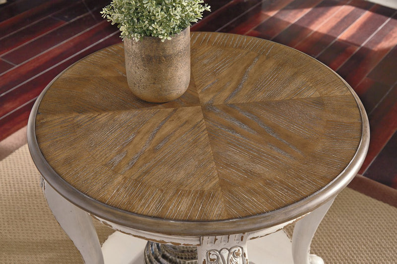 Realyn White/Brown End Table - DMV FurnitureEnd Table