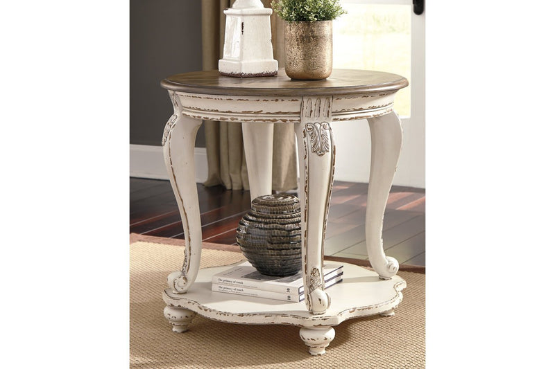 Realyn White/Brown End Table - DMV FurnitureEnd Table